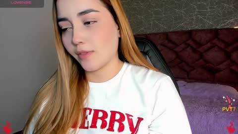 Snapshot of lucia_star_ chatting on 01/25/25, 07:07 lucia star  online show from 01/25/25, 07:07