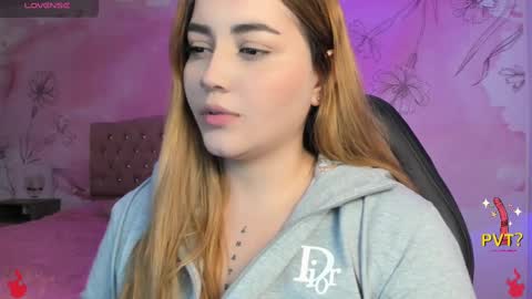 Snapshot of lucia_star_ chatting on 02/11/25, 02:46 lucia star  online show from 02/11/25, 02:46