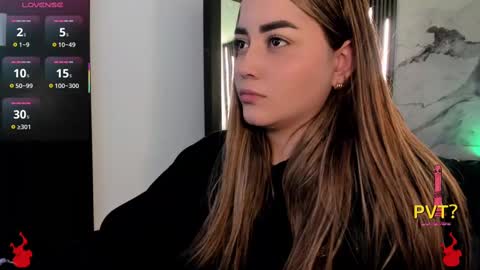 Snapshot of lucia_star_ chatting on 09/12/25, 06:52 lucia star  online show from 09/12/25, 06:52