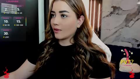 Snapshot of lucia_star_ chatting on 09/19/25, 07:25 lucia star  online show from 09/19/25, 07:25