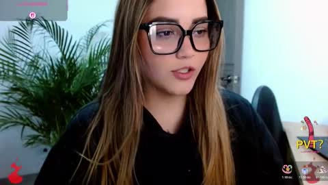 lucia star  online show from 03/14/26, 11:32