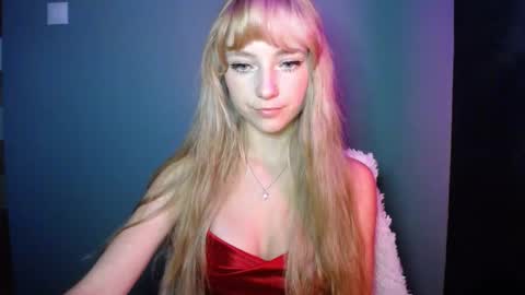 Lucy online show from 09/24/25, 06:06