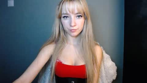 Lucy online show from 11/21/25, 01:32