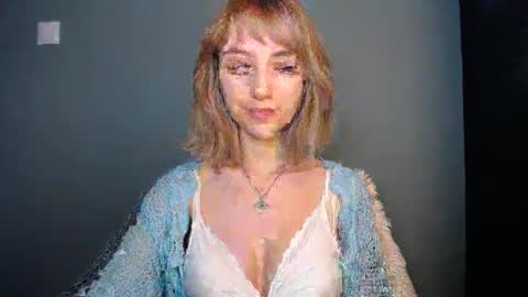 Lucy online show from 02/17/26, 07:38