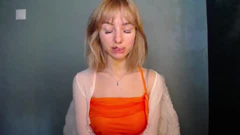 Lucy online show from 03/05/26, 01:40