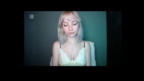 Lucy online show from 03/19/26, 08:02