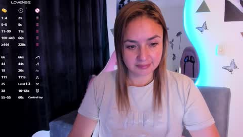 Lucia  online show from 11/09/25, 07:01