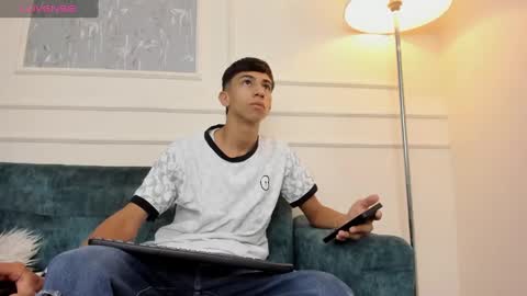 Snapshot of lucian_davi chatting on 02/04/25, 12:22 Pirulo online show from 02/04/25, 12:22