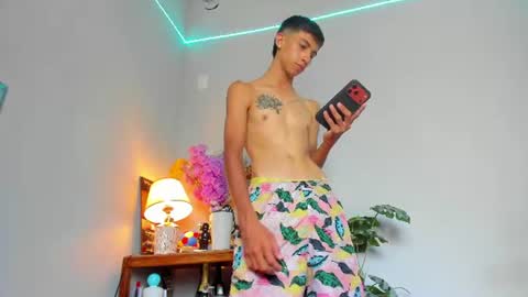 Snapshot of lucian_davii chatting on 06/20/26, 05:27 Pirulo online show from 06/20/26, 05:27