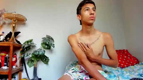 Snapshot of lucian_davii chatting on 07/15/26, 01:16 Pirulo online show from 07/15/26, 01:16