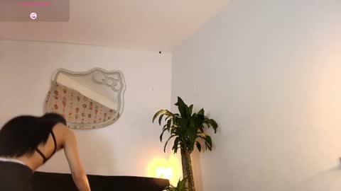 Snapshot of luciana_glow chatting on 04/30/26, 02:51 luciana_glow online show from 04/30/26, 02:51