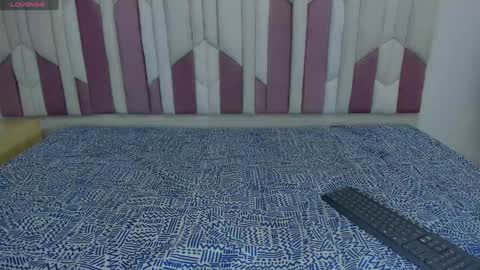 instagram luciana417  online show from 01/31/25, 03:09