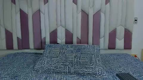 instagram luciana417  online show from 02/15/25, 03:09