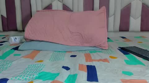 instagram luciana417  online show from 02/18/25, 06:15