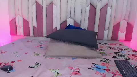 instagram luciana417  online show from 09/27/25, 03:22