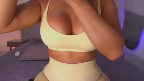 instagram luciana417  online show from 01/08/26, 03:09