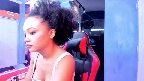 LUCIANA  online show from 04/08/26, 12:27