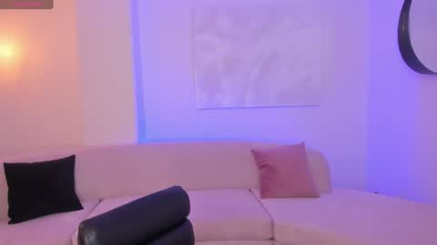 Snapshot of lucianamiller_ chatting on 01/02/25, 06:34 Luciana Miller online show from 01/02/25, 06:34