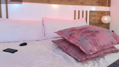 Luciana online show from 03/05/26, 05:09