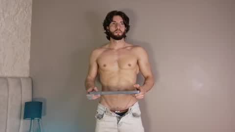 Luciano online show from 10/23/25, 09:57