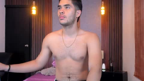 Snapshot of luciano_vitale_ chatting on 05/26/26, 03:52 Luciano online show from 05/26/26, 03:52