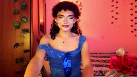 Snapshot of lucianromeo17 chatting on 12/19/25, 04:52 Lucy or Lucian 3 Come to my social Links3 online show from 12/19/25, 04:52