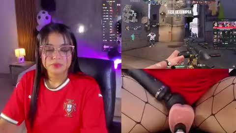 Snapshot of luciareid chatting on 06/19/26, 02:10 Lucia online show from 06/19/26, 02:10