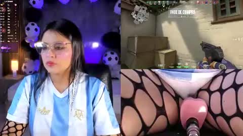Snapshot of luciareid chatting on 06/25/26, 02:10 Lucia online show from 06/25/26, 02:10