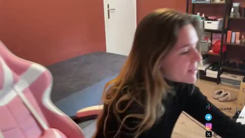 Lucie hot follow me on  online show from 02/28/25, 01:14