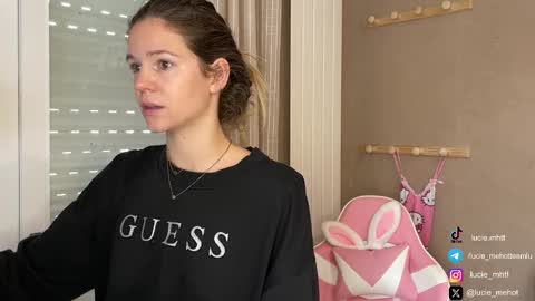 Lucie hot follow me on  online show from 09/11/25, 07:19