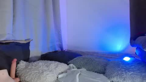 Lucie - online show from 01/11/25, 09:46