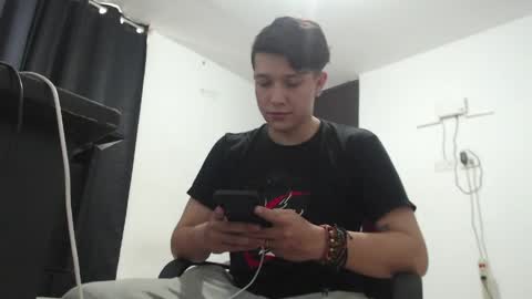 Fernando online show from 04/25/26, 08:28