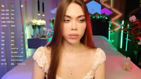 MimiFors online show from 10/22/25, 12:05