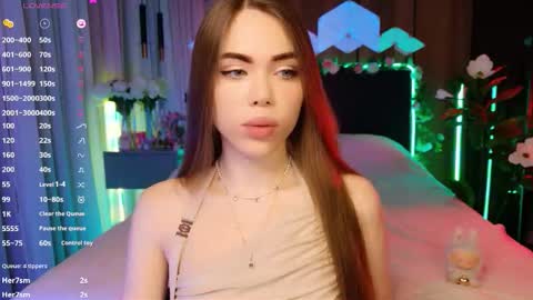 MimiFors online show from 11/22/25, 06:51