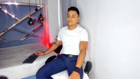 Leo online show from 11/27/25, 11:45