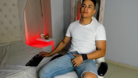 Leo online show from 02/01/26, 11:42