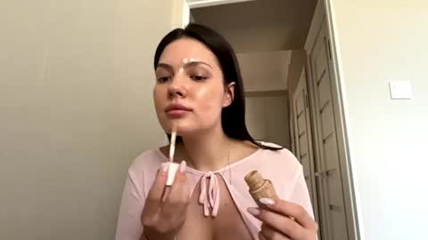 Snapshot of lucilabobadilla chatting on 07/30/26, 10:14 Lucy online show from 07/30/26, 10:14