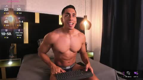 Snapshot of lucio__fox chatting on 06/07/26, 06:55 Lucio online show from 06/07/26, 06:55