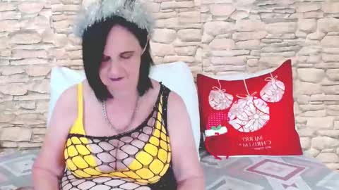 Grace online show from 12/22/25, 05:37