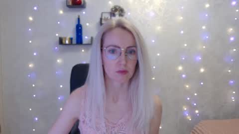 Arina online show from 03/02/26, 06:15