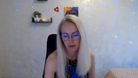 Snapshot of luckcristal chatting on 07/02/26, 05:19 Arina online show from 07/02/26, 05:19