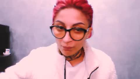 lucky_denizz online show from 11/30/25, 08:51