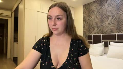 lucky_foryou_baby online show from 03/20/26, 08:03