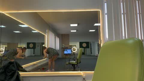 lucky_foryou_baby online show from 03/30/26, 11:44