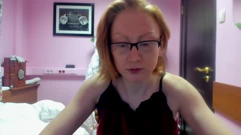lucky_licky20 online show from 02/25/25, 06:14