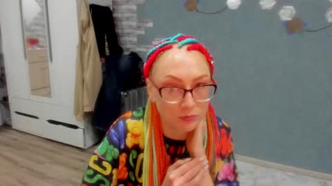 lucky_licky20 online show from 09/15/25, 02:22