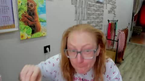 lucky_licky20 online show from 04/13/26, 12:49