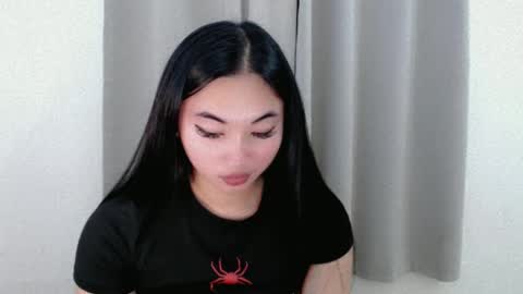 mariel online show from 02/25/25, 05:47
