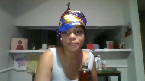 lucky_themilf online show from 12/17/24, 03:06