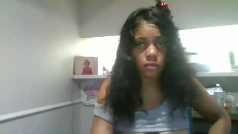 lucky_themilf online show from 12/17/24, 06:13